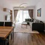 Luxuriant Kyrenia Villa Girne