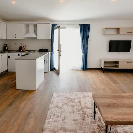 Luxuriant Kyrenia Villa Girne