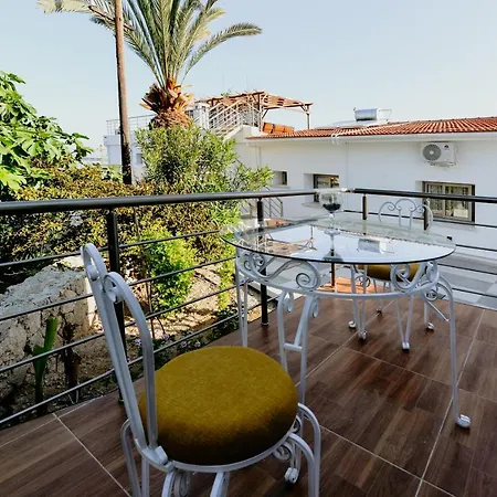 Luxuriant Kyrenia Villa *