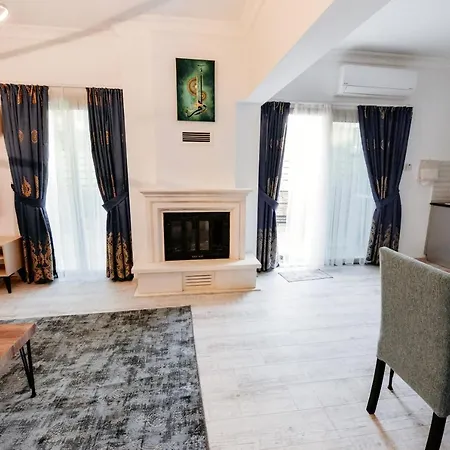 Luxuriant Kyrenia Villa *