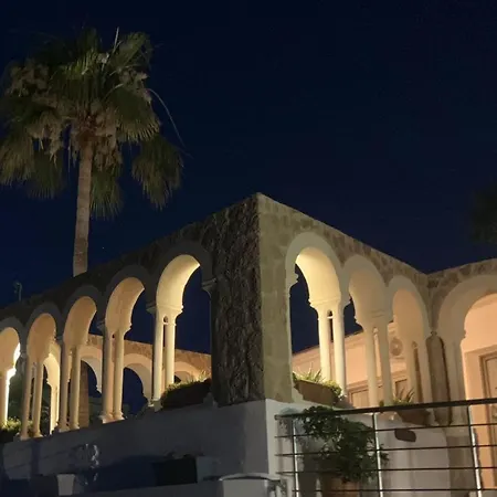 Luxuriant Kyrenia Villa