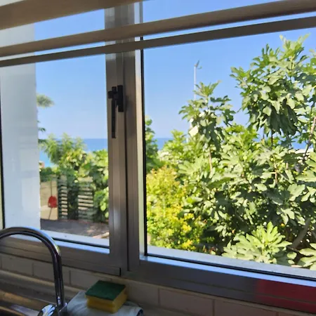 Luxuriant Kyrenia Villa Kyrenia (Northern Cyprus)
