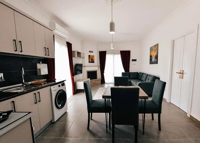 Luxuriant Kyrenia Villa *