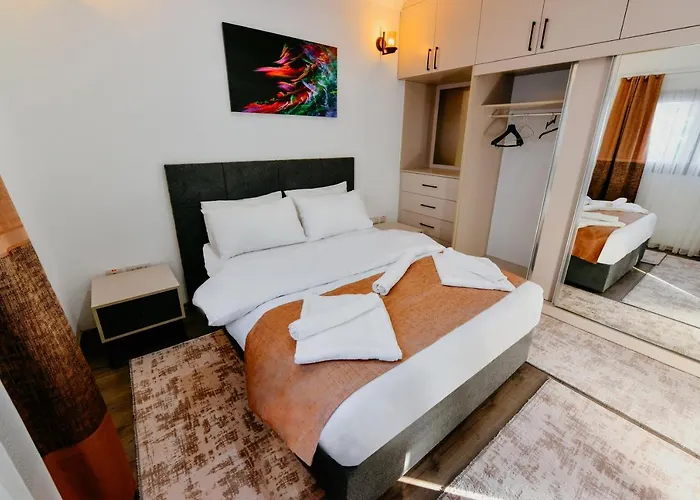 Luxuriant Kyrenia * Kyrenia (Northern Cyprus)