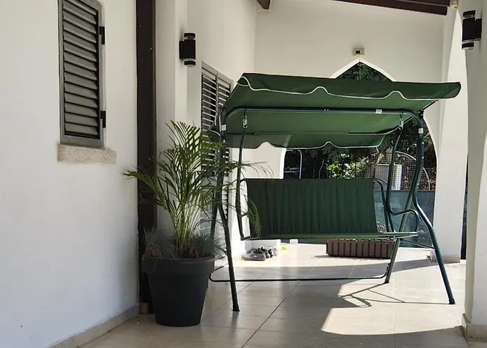 Luxuriant Kyrenia Villa *