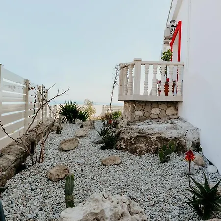 Luxuriant Kyrenia