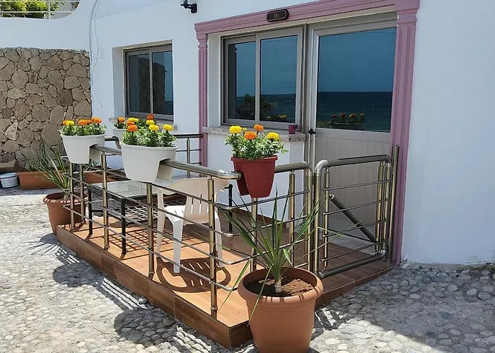 Luxuriant Kyrenia Вилла Кирения